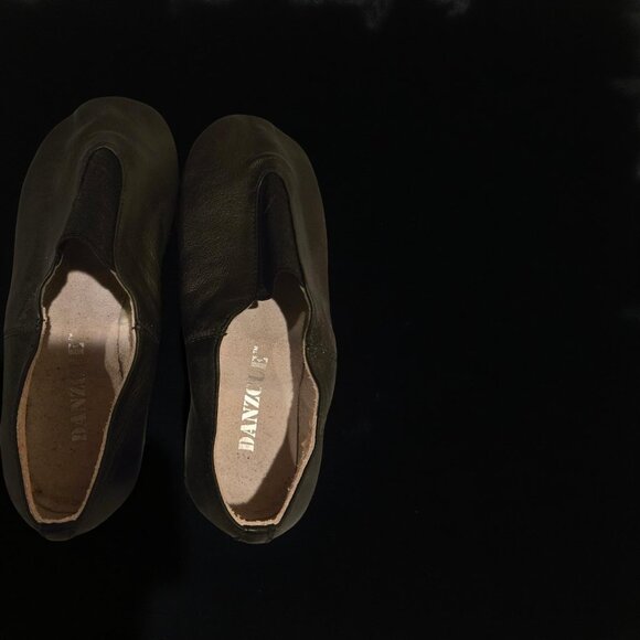 Ballet slippers size 7.5 womens' black leather - Picture 2 of 5